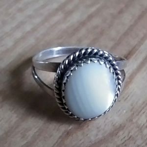 Silver Ring with Mother of Pearl Stone Size 8